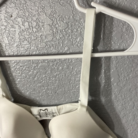 Maidenform One Fabulous Fit 2.0 Tailored Demi Underwire Bra - Picture 5 of 7